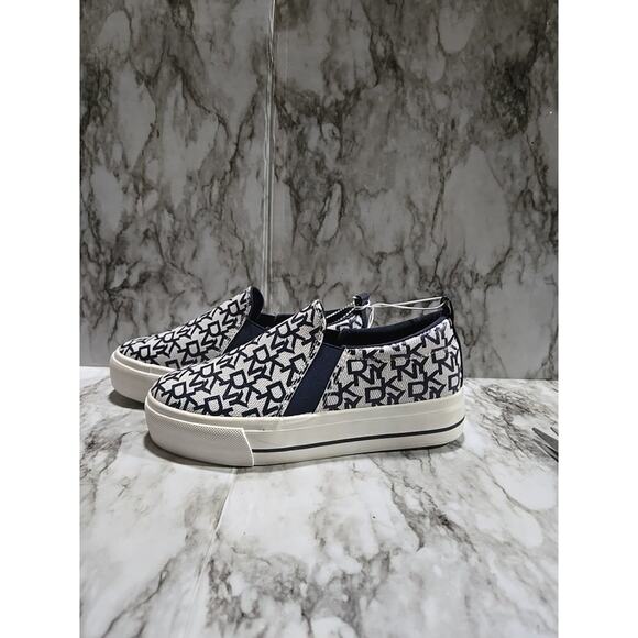 DKNY Blue Gore Logo Casual Slip On Sneakers Sz 4 - Picture 5 of 5